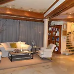 Waitz 4*