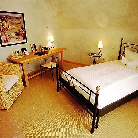 Waitz 4*