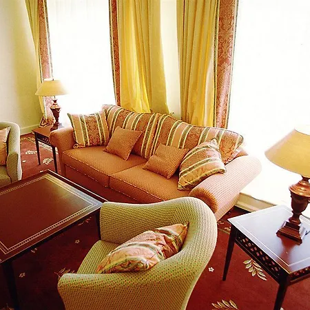 Waitz Hotel