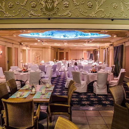 Waitz 4*