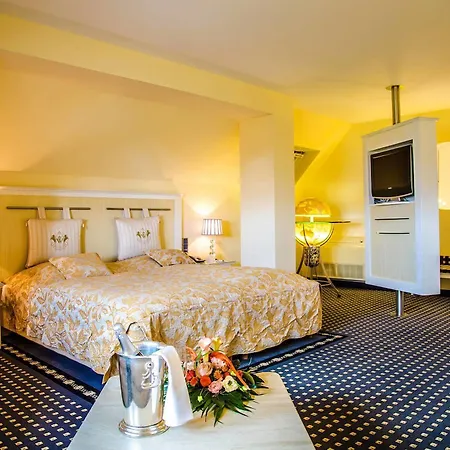 Hotel Waitz 4*